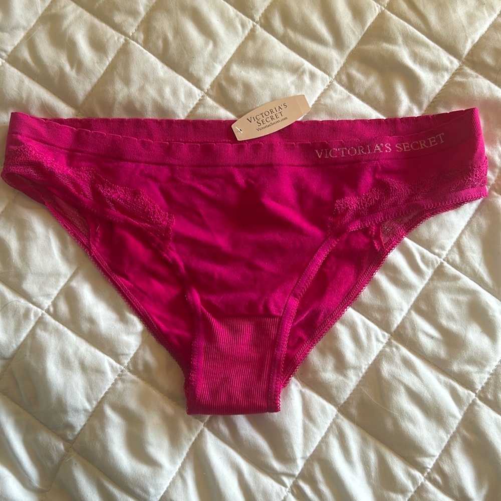 Victoria’s Secret Hot pink panties nwt